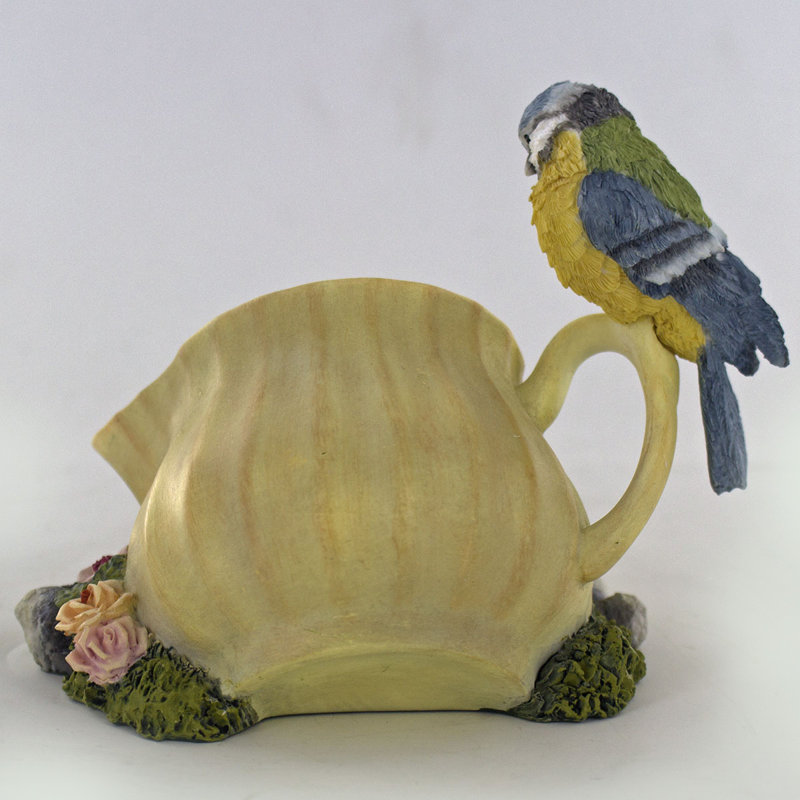 Lugenia Animals Figurines & Sculptures