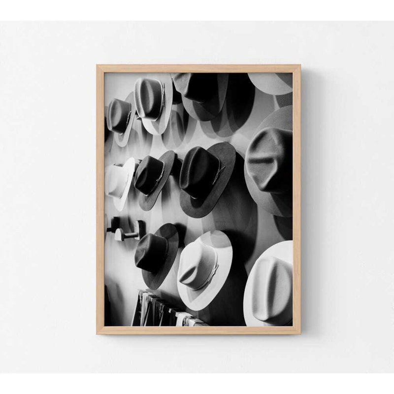 «Cowboy Hat Wall Art»: photo noir et blanc classique (encadrée), Tanné, H 18 po x l 24 po