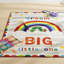 Tapis lavable à la machine pour enfant «The Très affamé» par Eric Carle, blanc / gris, 35 po x 51 po-1166742652