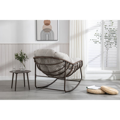 Chaise berçante pour espaces de vie extérieurs - Beige, salon spacieux