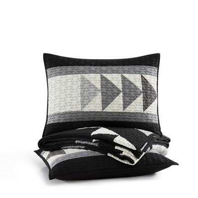 Shadow Peak Quilt Black Full/Queen