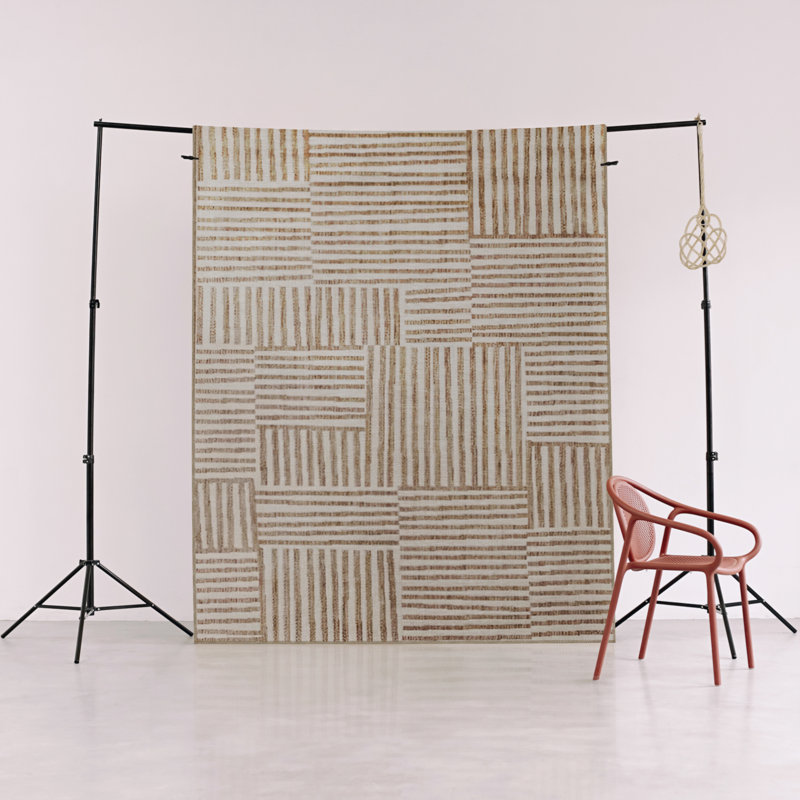Kirran Performance Washable Indoor / Outdoor Rug, Rectangle 3'3" x 4'11"