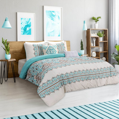 Momentous Microfiber Reversible 5 Piece Comforter Set