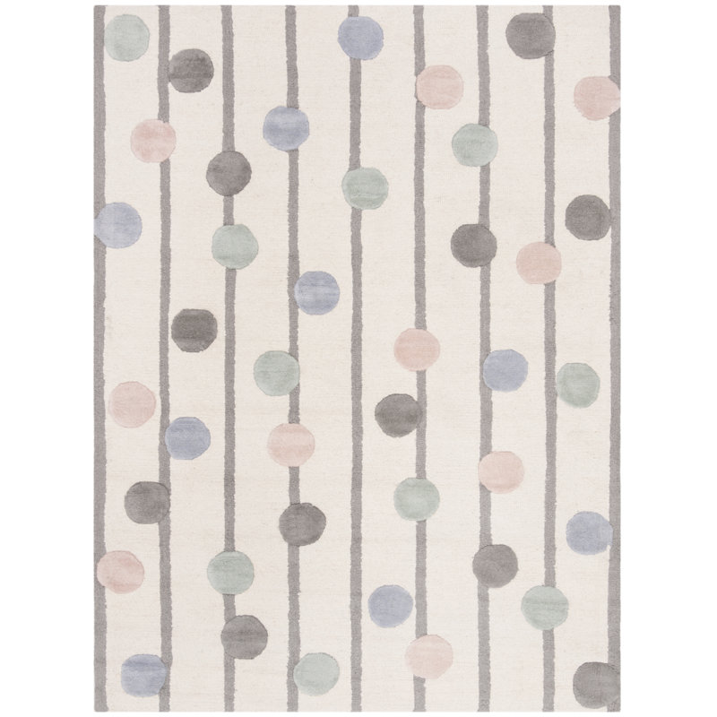 Santario Hand Tufted Wool Rug, Rectangle 5' x 7'