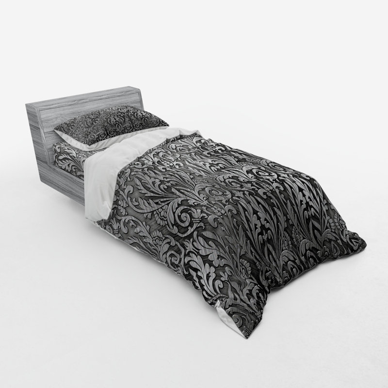 Traditional Polyester Damask Duvet Cover, Twin Duvet Cover + 2 Additional Pieces