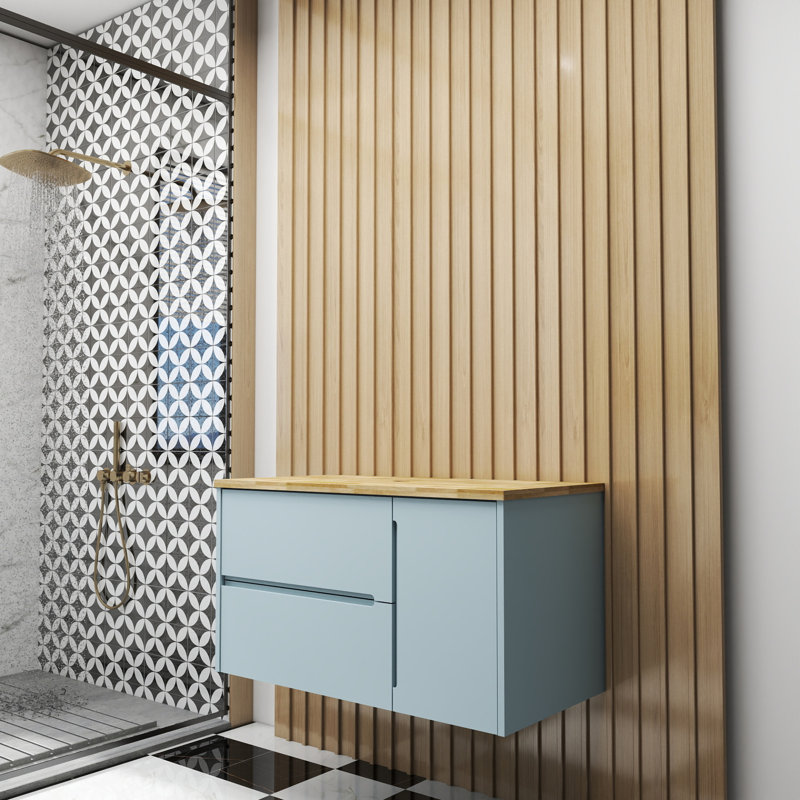 Petite salle de bain en bois massif de style moderne avec peu d'espace