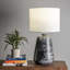 Lampe de table noire 27 po