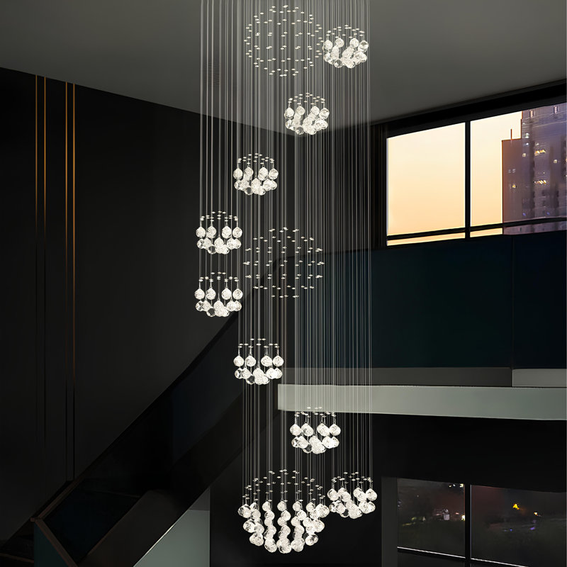Grand lustre en cristal avec escalier en spirale 13 lumières Herrin