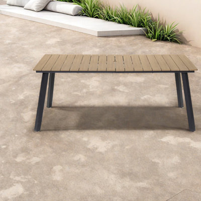 Table de patio spacieuse en acier avec trou pour parasol pour jardin, terrasse et bord de piscine