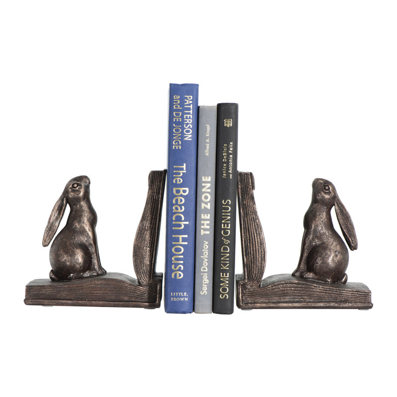 Lapin décoratif en résine rustique sur serre-livres