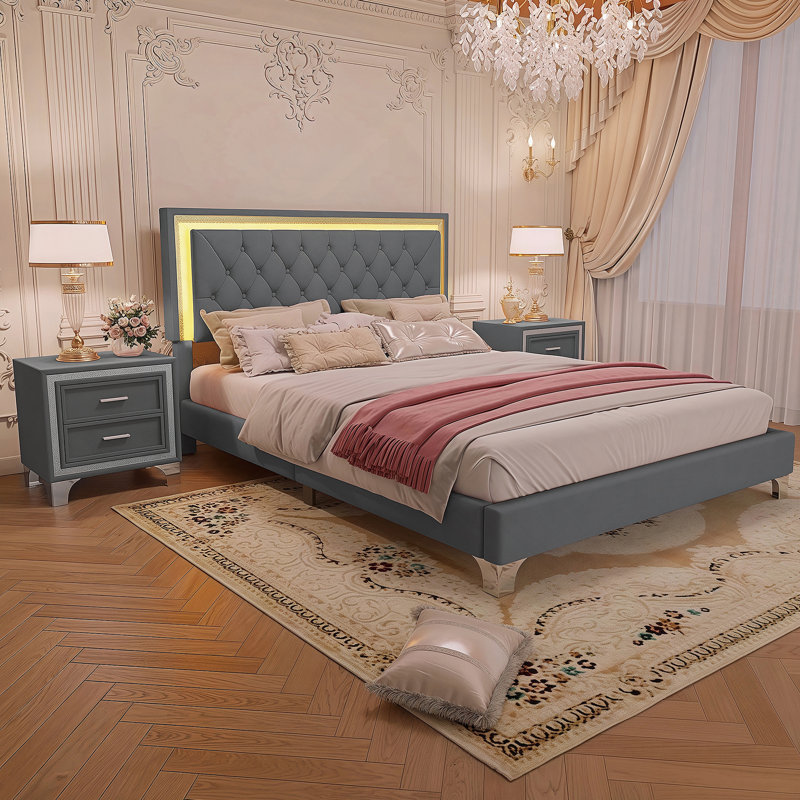Ensemble de chambre à coucher 3 pièces, grand lit plateforme tapissier avec lumières DEL et deux tables de chevet - rose