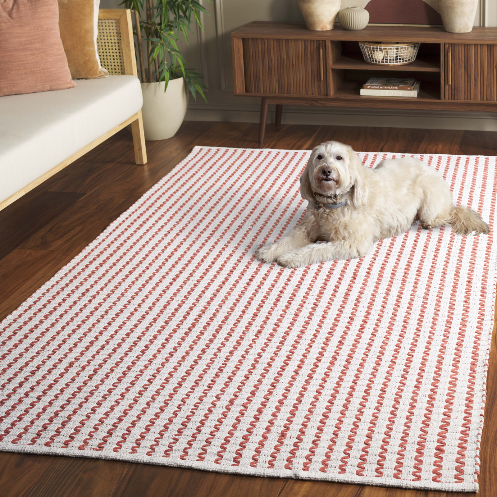 Cape Cod 451 Hand Woven Cotton Pile Chevron / Zig Zag Rug, Rectangle 5' x 8'