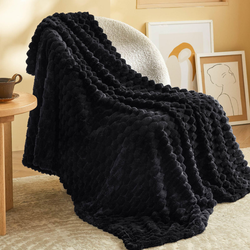 Bedsure Fleece Blanket For Couch - Super Soft Cozy Blankets For Women, Cute Small Blanket For Girls GentleSoft™️, Black