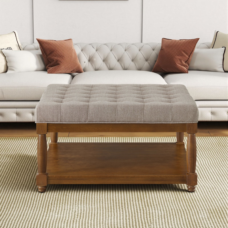 Grande table basse carrée avec repose-pieds capitonnée en lin et tablette en bois massif | Idée de cadeau, Beige