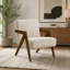 Chaise d'appoint, h 30 po, rembourrée, salon, chambre à coucher, tissu vert, bois de noyer brun, moderne, Mid-Century-277489429