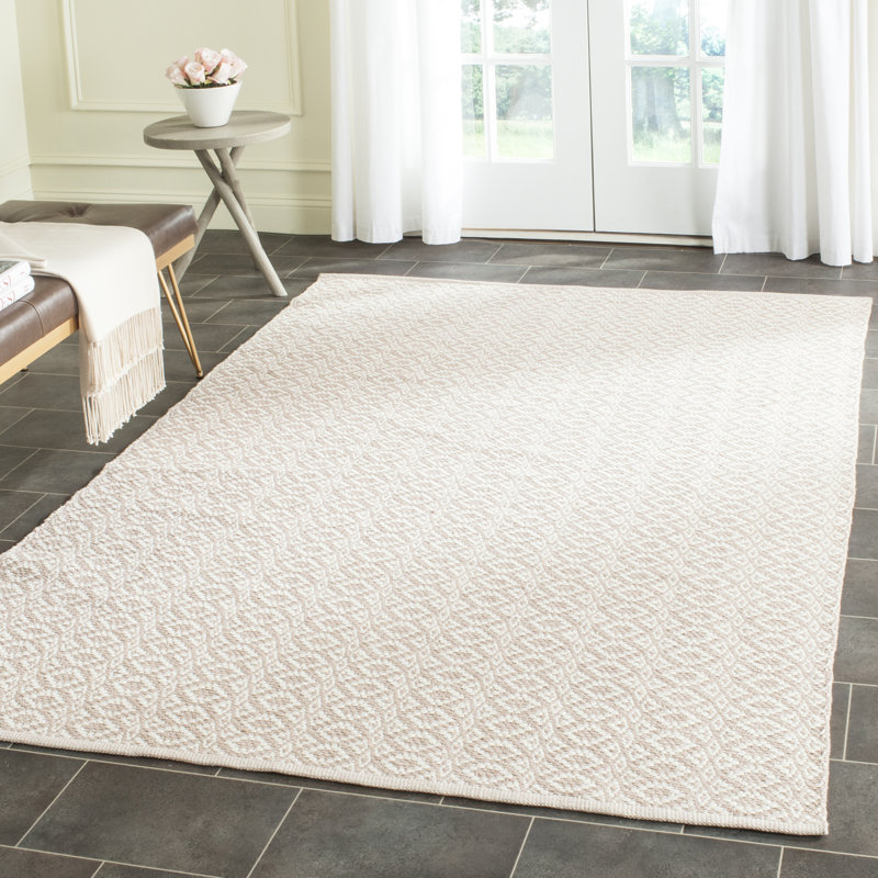 Alieu Ikat Hand-Woven Flatweave Cotton Ivory/Beige Area Rug, Rectangle 6' x 9'