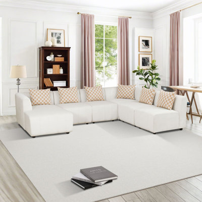 Cyera Upholstered U-Shaped Sectional
