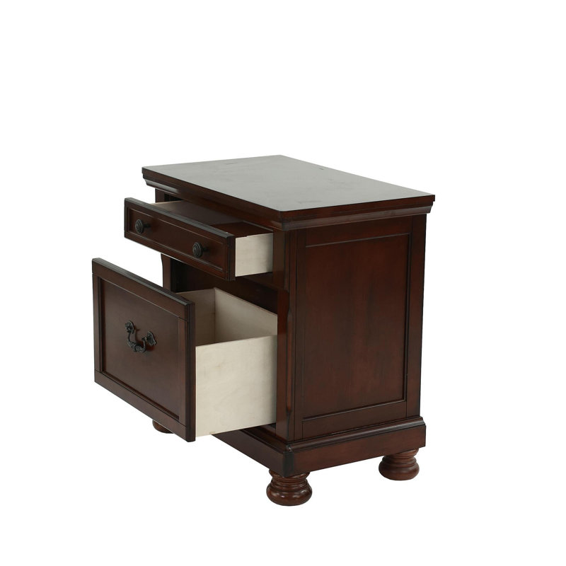 Table de chevet en cerisier antique