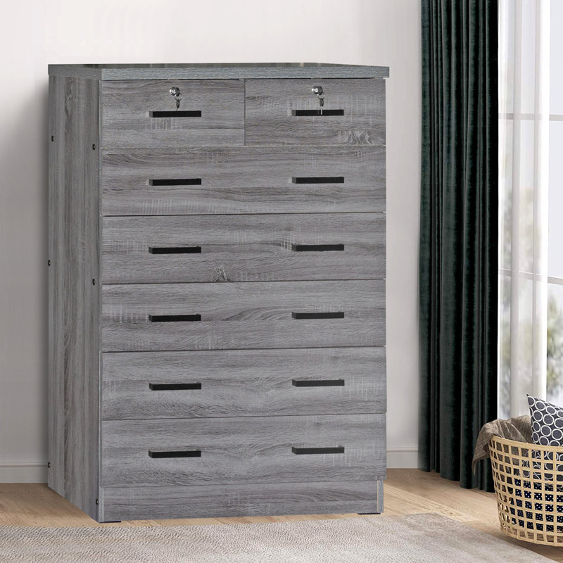 Maray 31.5'' W 7 - Drawer Dresser, Gray