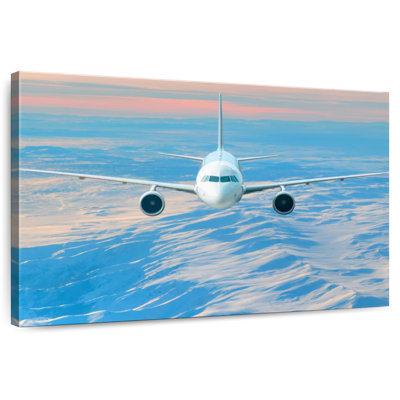 Avion commercial Mehar White