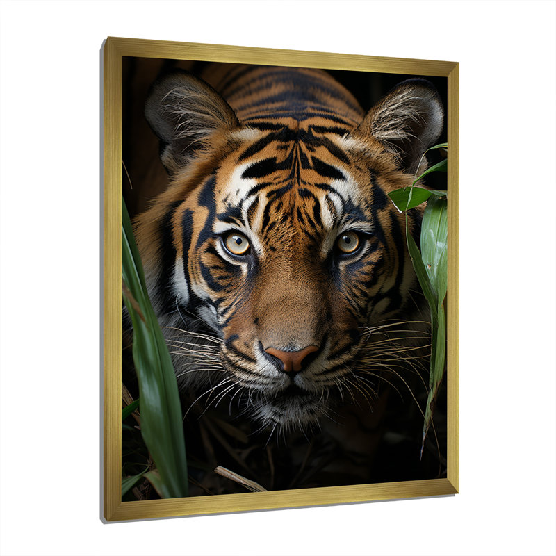 Tiger Portrait Vibrant - Animals Wall Decor, H 44 po x l 34 po x P 1,5 po, Encadrement doré