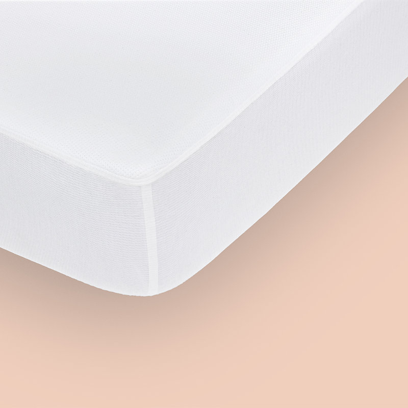 Twin XL White Waterproof Mattress Protector with Zipper
