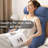 Coussin de lecture avec accoudoirs pour le lit-105339567