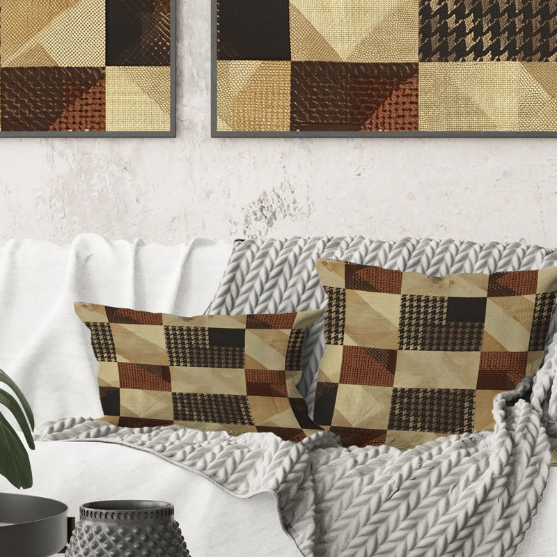 Coussin Brown, H 16 po x l 16 po