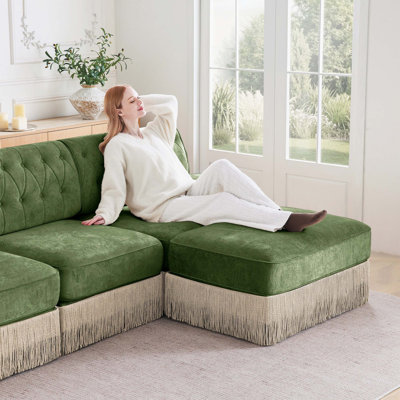 Canapé de style Chesterfield en velours doux, conception capitonnée à boutons, jupe de frange à franges sur le plancher, facile à assembler, combinaison libre, pour les salons