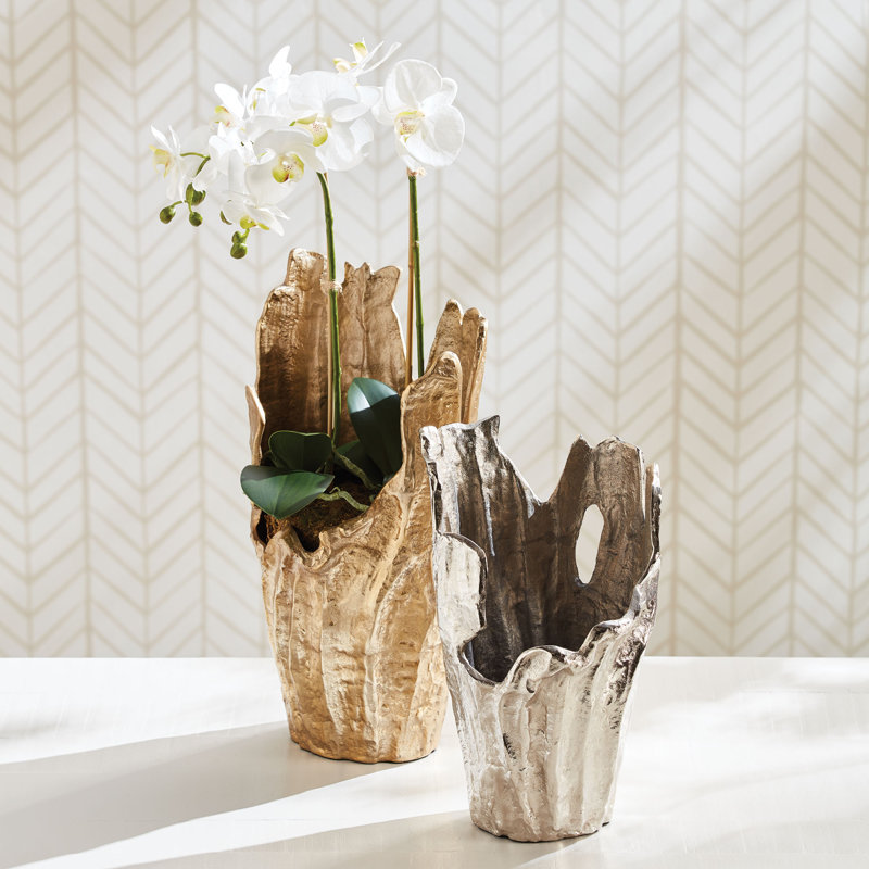 Arbre Aluminum Table Vase, 18" H x 9.75" W x 7" D, Gold