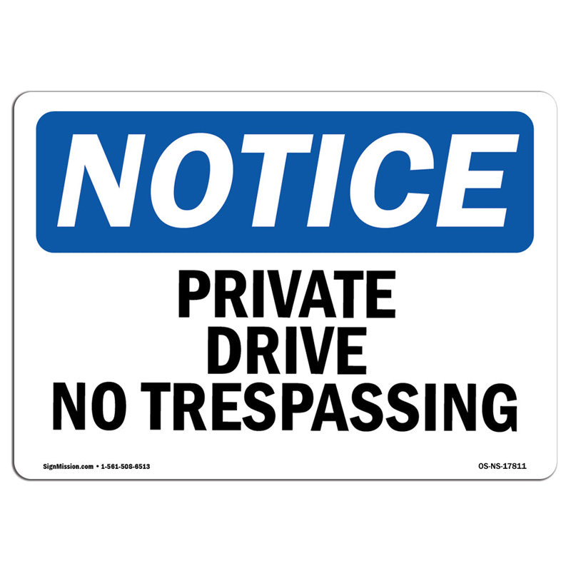 Allée privée sans signe d'intrusion