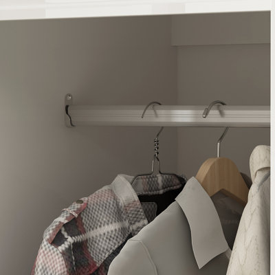 Amaurys Armoire