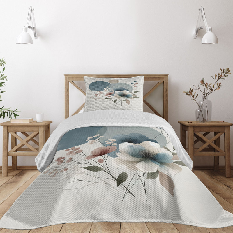 Polyester Floral Coverlet, Twin Coverlet + 1 Standard Shams