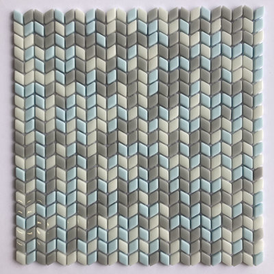 Carreau de mosaïque en verre à chevrons de 0,5 po x 0,75 po Sicily