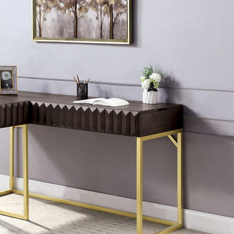 Sleek & Chic Modern Computer Desk, Walnut
