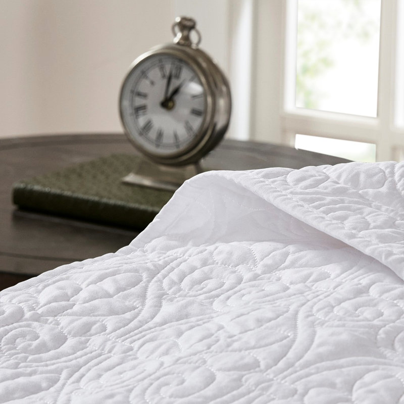 Courtepointe réversible blanche pour literie matelassée en coton prélavé FullS Seasonal Shift Bed 3 pièces avec 2 taies décoratives incluses