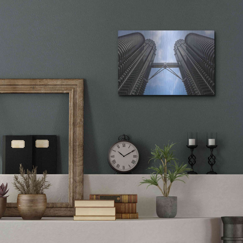 Art mural en métal luxueux «Kuala Lumpur 1» par Luxe Portfolio, 16 po x 12 po, H 12 po x l 16 po