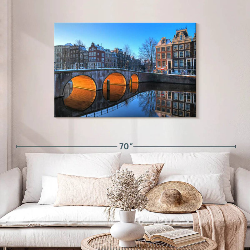 Canal Sireci à Amsterdam, H 30 po x l 45 po