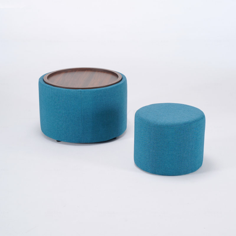 Table basse ronde en bois 22,75 po avec repose-pieds et rangement en fonte avec 2 repose-pieds en lin avec plateau et banc en bois bleu