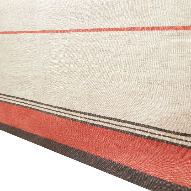 Zhang Tablecloth, Ivory/Red, 90" L x 60" W