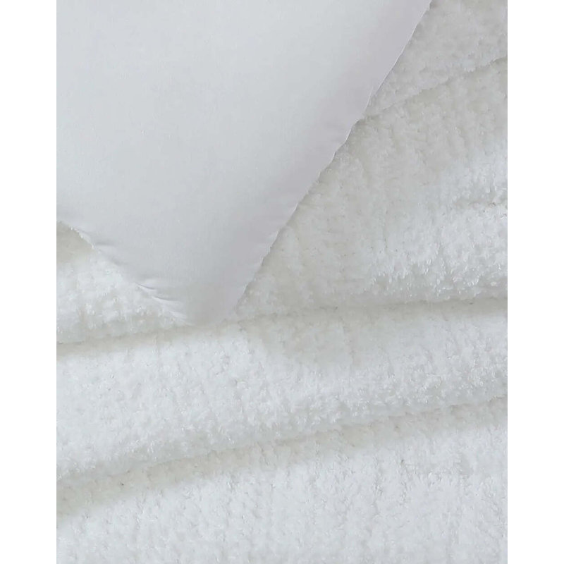 Snug Comforter, Full Comforter, Clear White