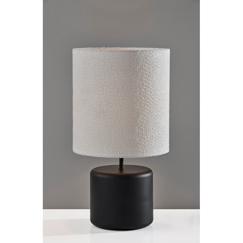 Lampe de table Tatum, H 28 po x l 15 po x P 15 po