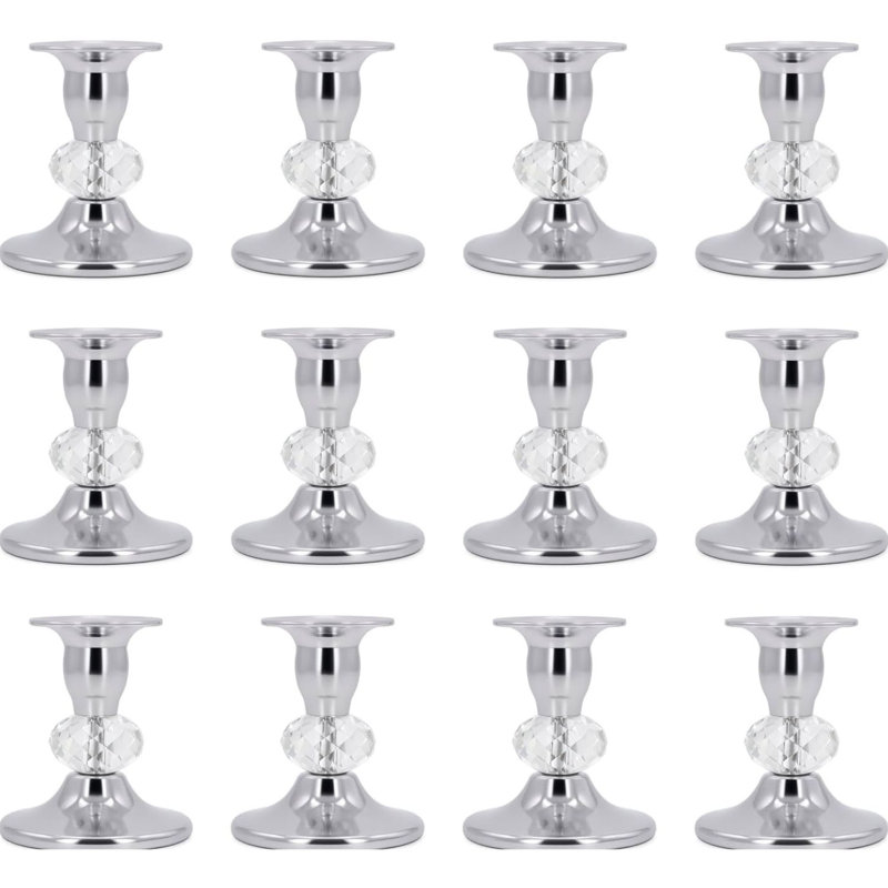 12 chandeliers effilés argentés avec détails en cristal