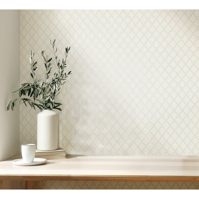 10m x 53cm Wallpaper Roll, Cream