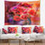 Bouquet floral de coquelicots mignons dans un vase-28491474