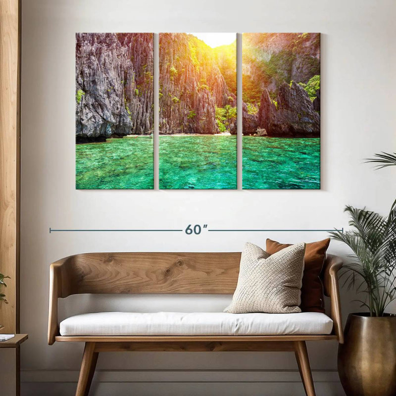 El Nido Gillard Cliffs, 32" H x 50" W