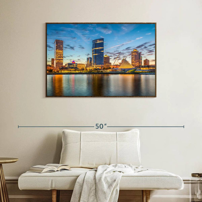 Milwaukee Cityscape, Cadre flottant noyer, 40 po x 27 po