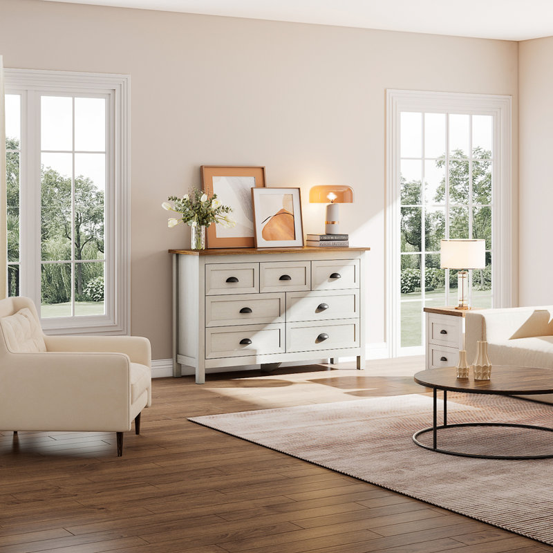 Commode à 7 tiroirs de 47 po avec poignées en coupelle en métal pour chambre à coucher, Crème