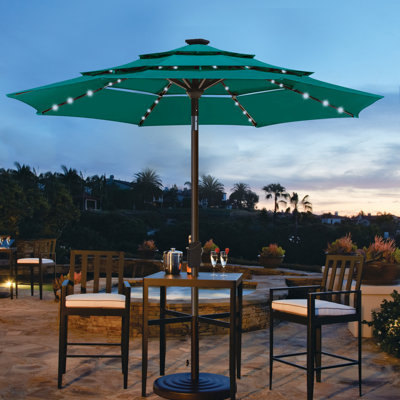 Keensburg 9' Lighted Umbrella
