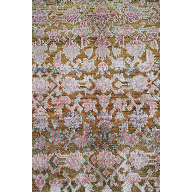Tapis Silk Treasures